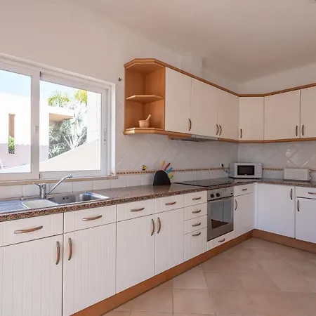 Guita - Incredible Location, Gale, Short Walk To Beach, Restaurants, Shops וילה *