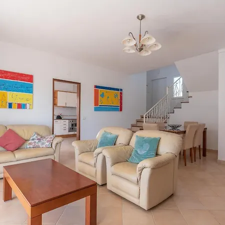 וילה Guita - Incredible Location, Gale, Short Walk To Beach, Restaurants, Shops גיאה